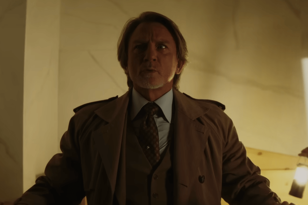 利刃出鞘3发布全新预告 丹尼尔克雷格调查宗教谋杀案